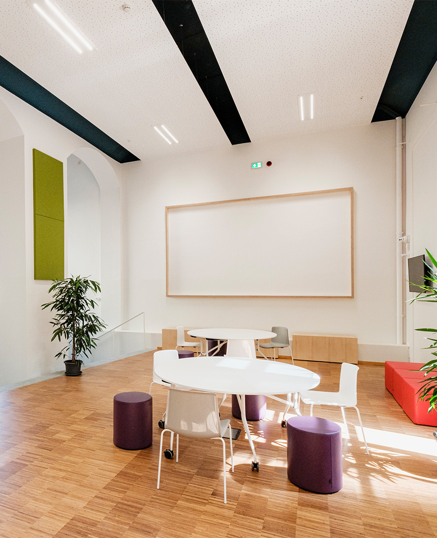 La progettazione illuminotecnica nelle scuole La progettazione illuminotecnica nelle scuole